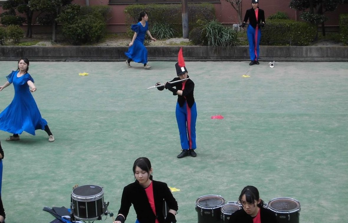 吹奏楽部 中庭演奏 金光大阪中学校 高等学校